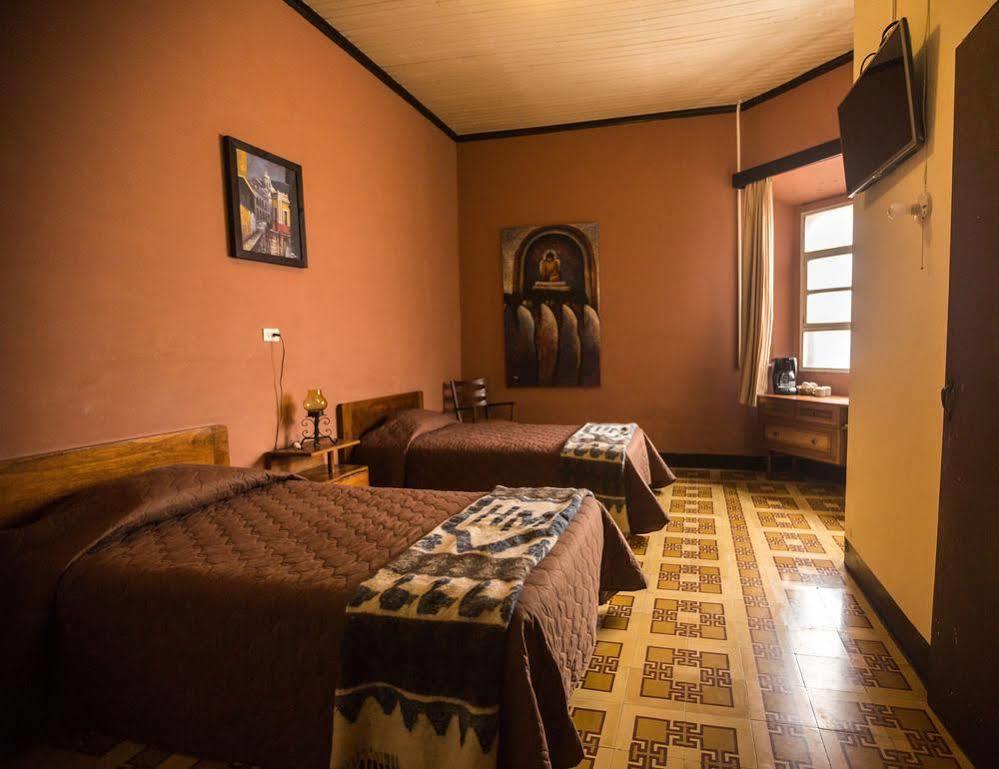 Hotel Modelo Quetzaltenango Zewnętrze zdjęcie