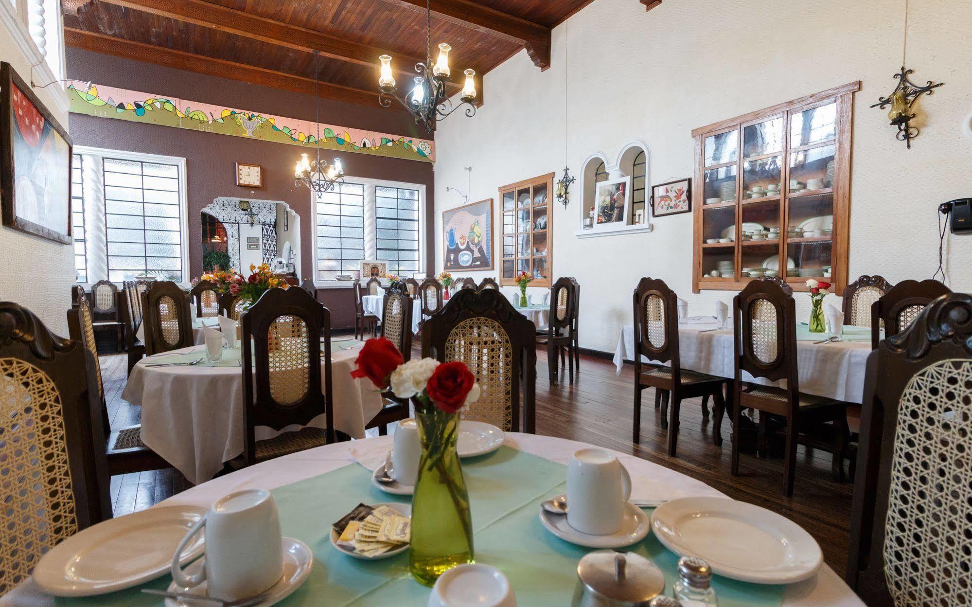 Hotel Modelo Quetzaltenango Zewnętrze zdjęcie